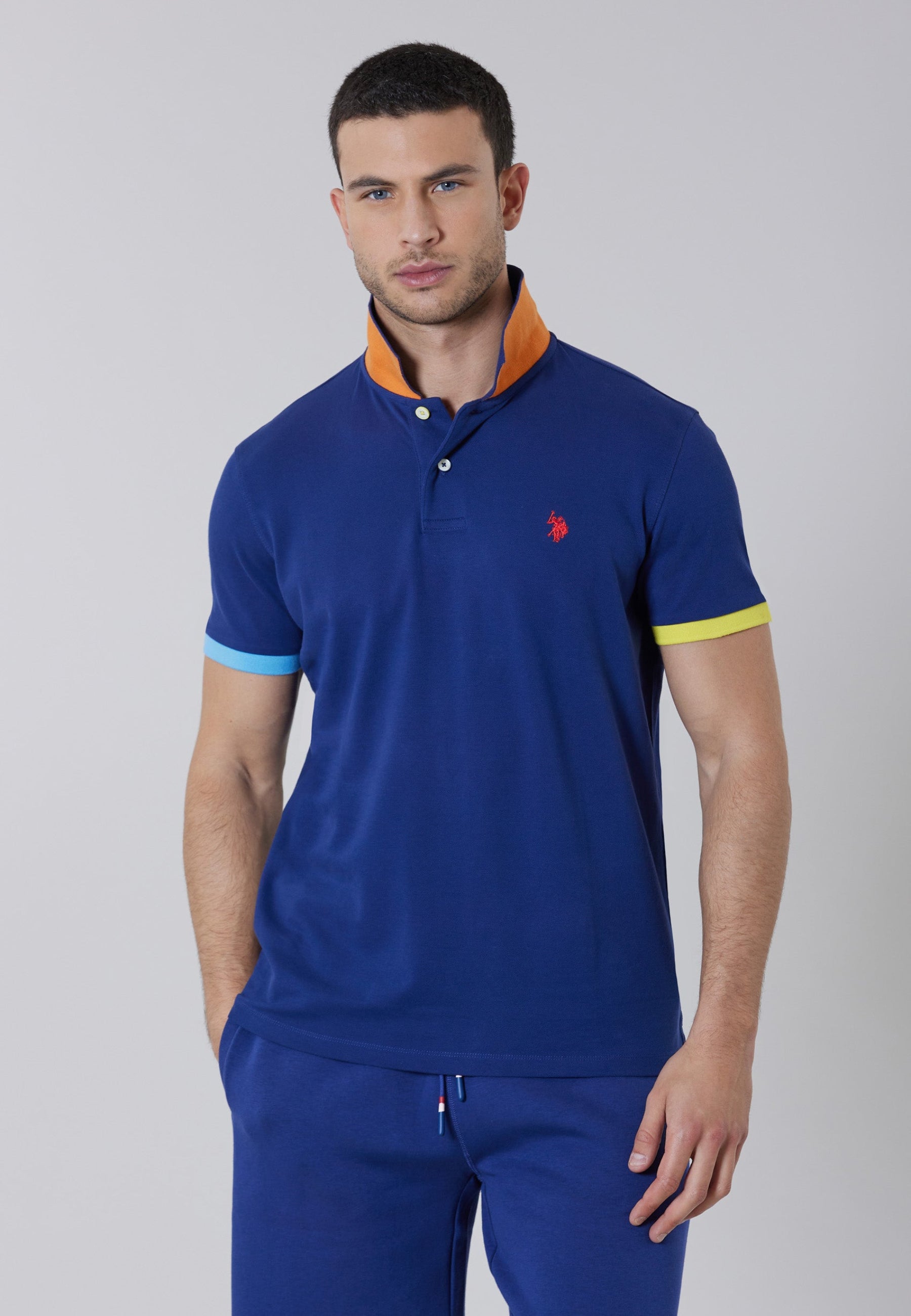 Polo a maniche corte in cotone stretch con dettagli colorati