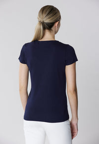 T-shirt con scollo a V a maniche corte in cotone light jersey.