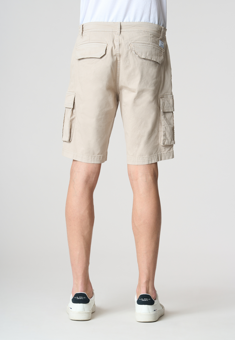 Pantaloni corti cargo in cotone twill stretch